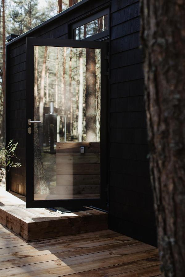 Oeoed Hoetels Laheranna Sudu- With Sauna Ihasalu エクステリア 写真