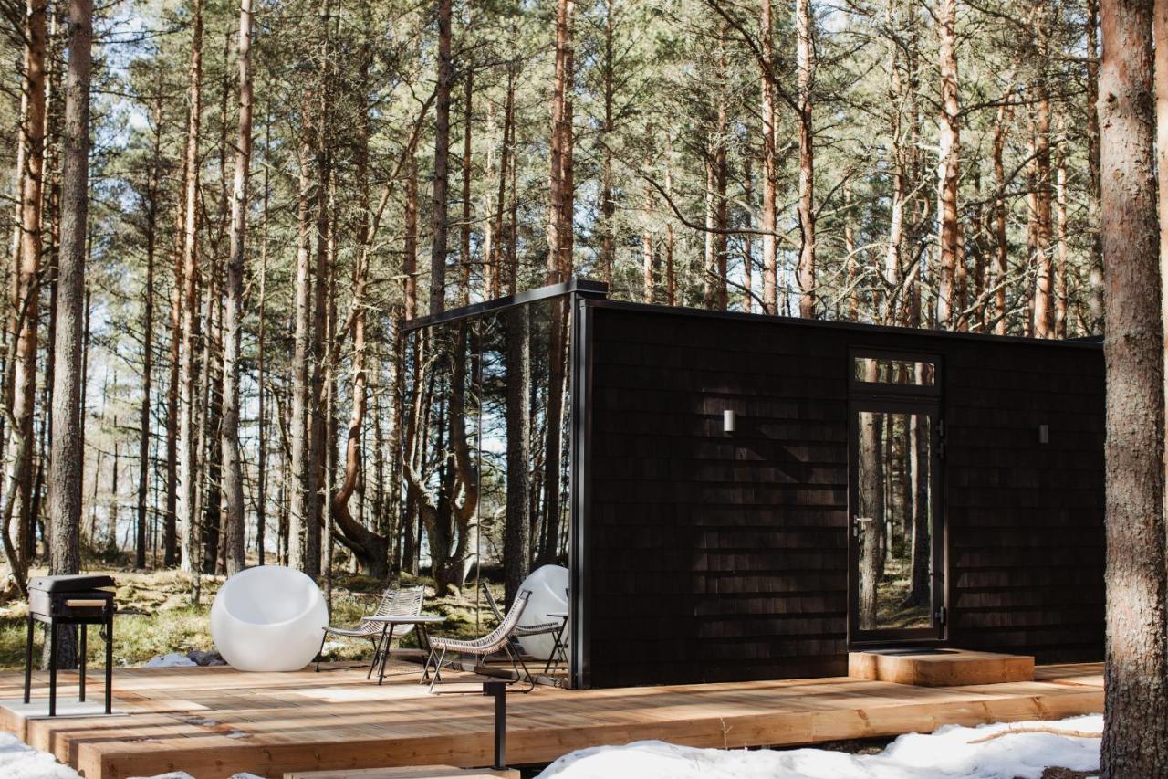 Oeoed Hoetels Laheranna Sudu- With Sauna Ihasalu エクステリア 写真